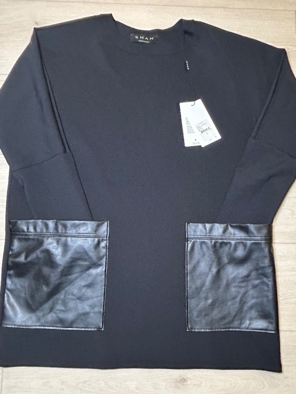 SHAN Canada Women Black Knit Top Sweater Leather Patch Pockets Luxury Sz 10 NWD